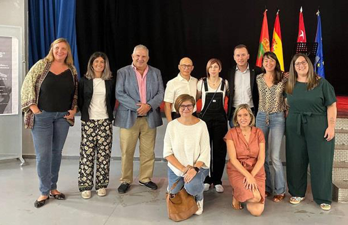 VI  Edición del programa Sin Mirar Atrás