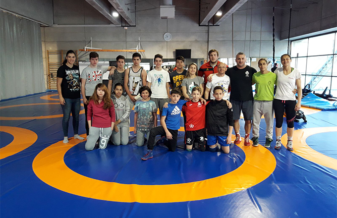 Entrenamientos de Luchas Olímpicas CAR